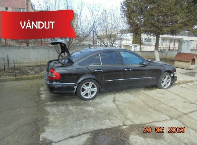 Mercedes-Benz E320 CDI 4 Matic (2006)